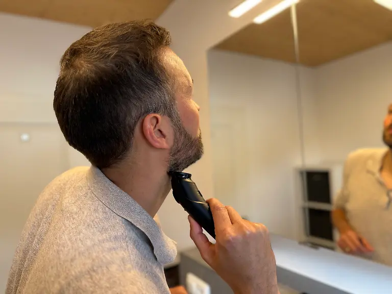 epi_1012880985_RTL_IN KOELN_FNG33064-13_Barttrimmer Affiliat